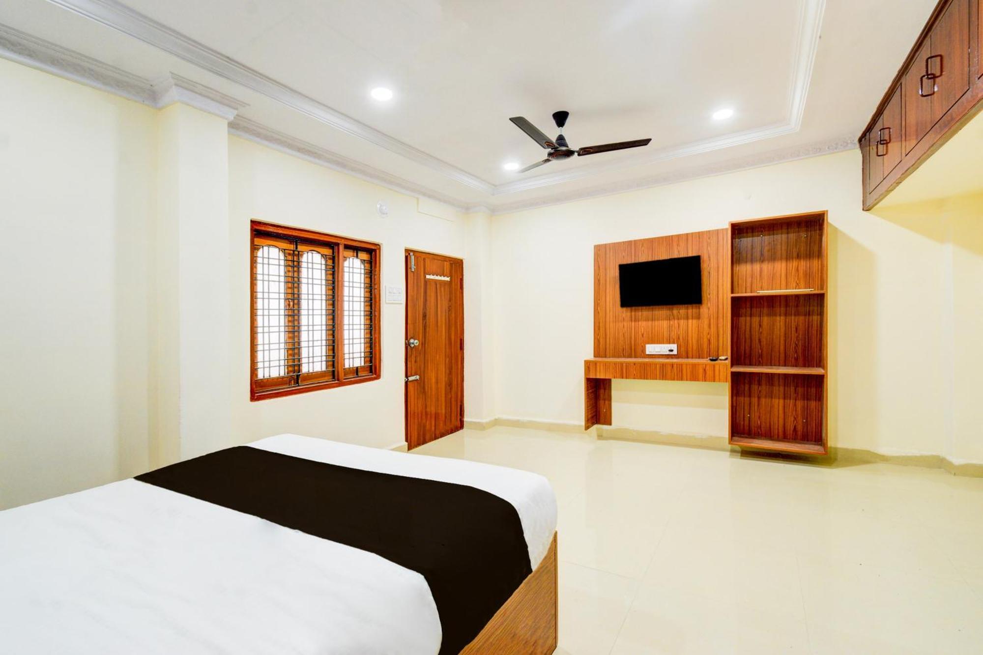 Hotel O D N Groups Sururnagar Exterior photo