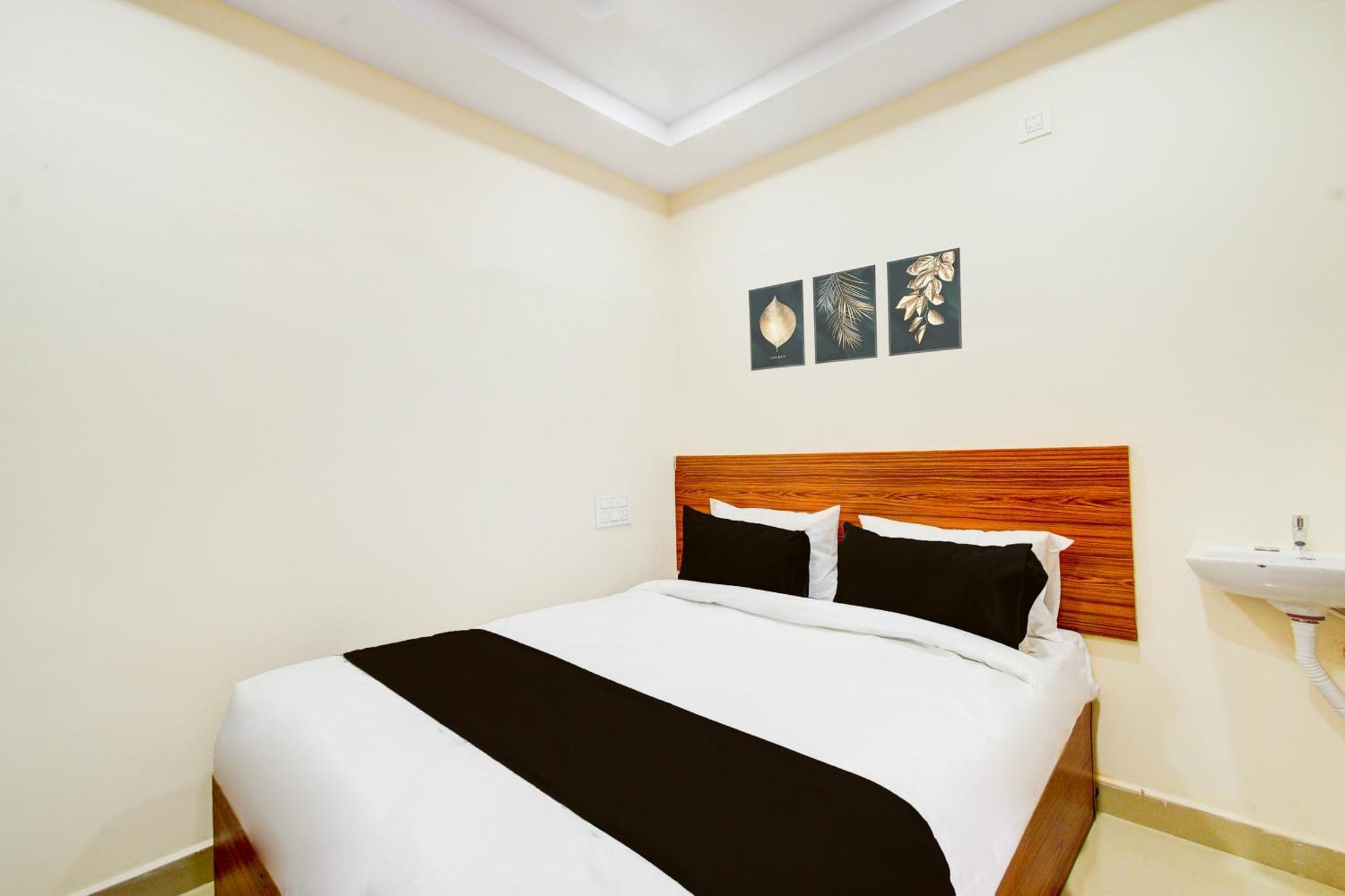 Hotel O D N Groups Sururnagar Exterior photo