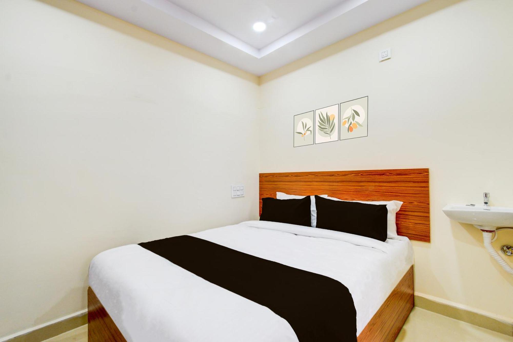 Hotel O D N Groups Sururnagar Exterior photo