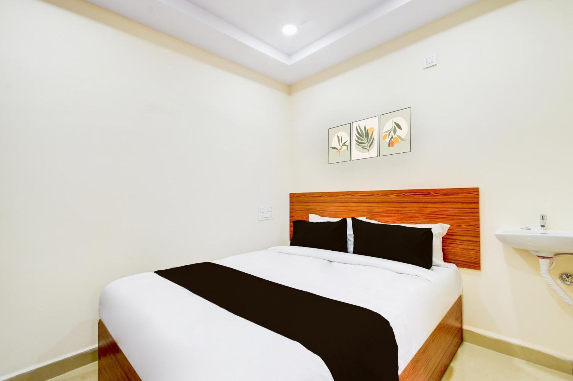 Hotel O D N Groups Sururnagar Exterior photo